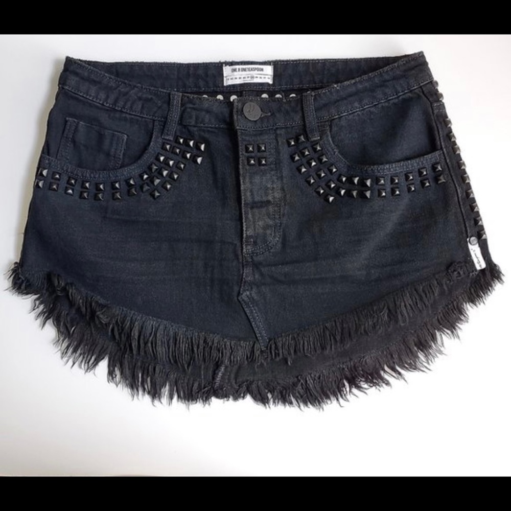 NWT - One Teaspoon Black Studded Mini Skirt